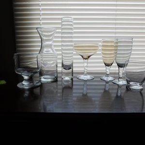 6 GLASSES AND BEAKER ALL DIFFRENT BAR GLASSES